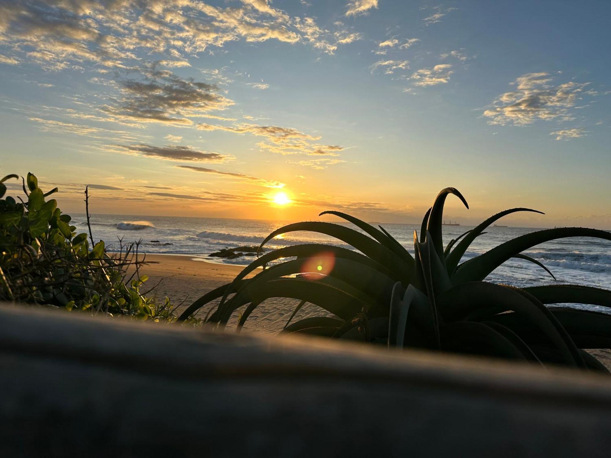 Umdloti Holiday Resort Apartment 514 - Amazing Breaker & Ocean Views Eksteriør billede